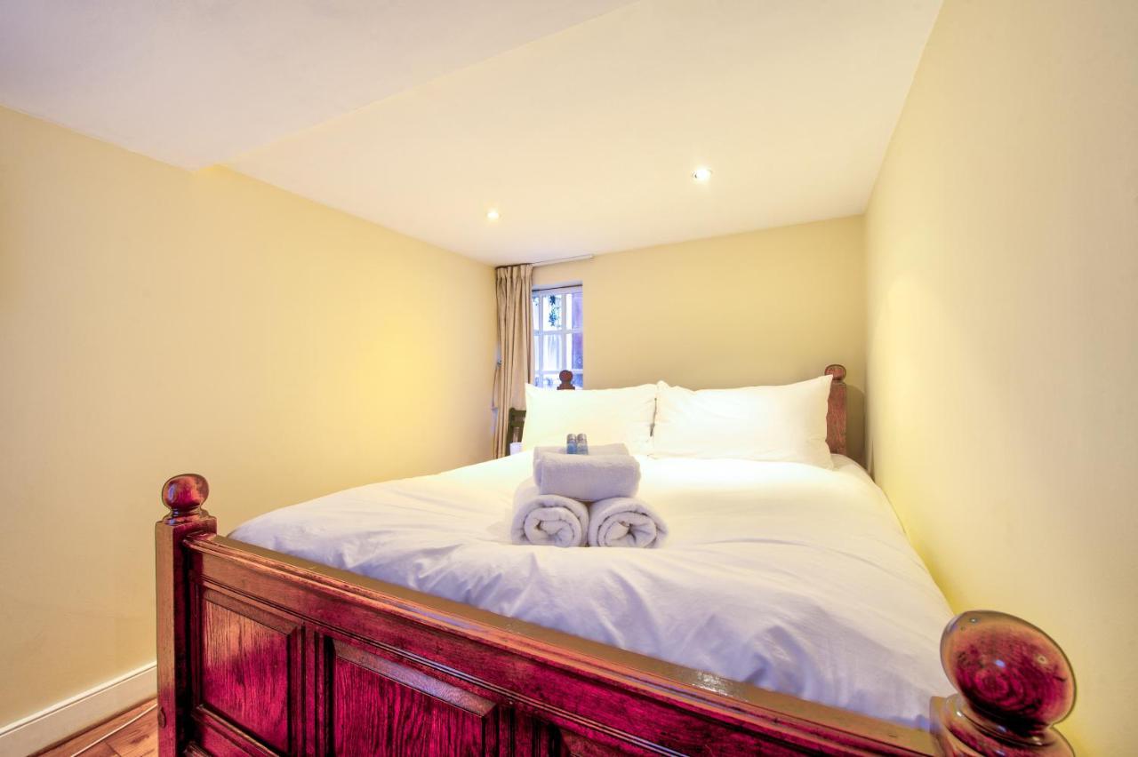 Famous House, 1 Minute From Edinburgh Castle Apartment ภายนอก รูปภาพ