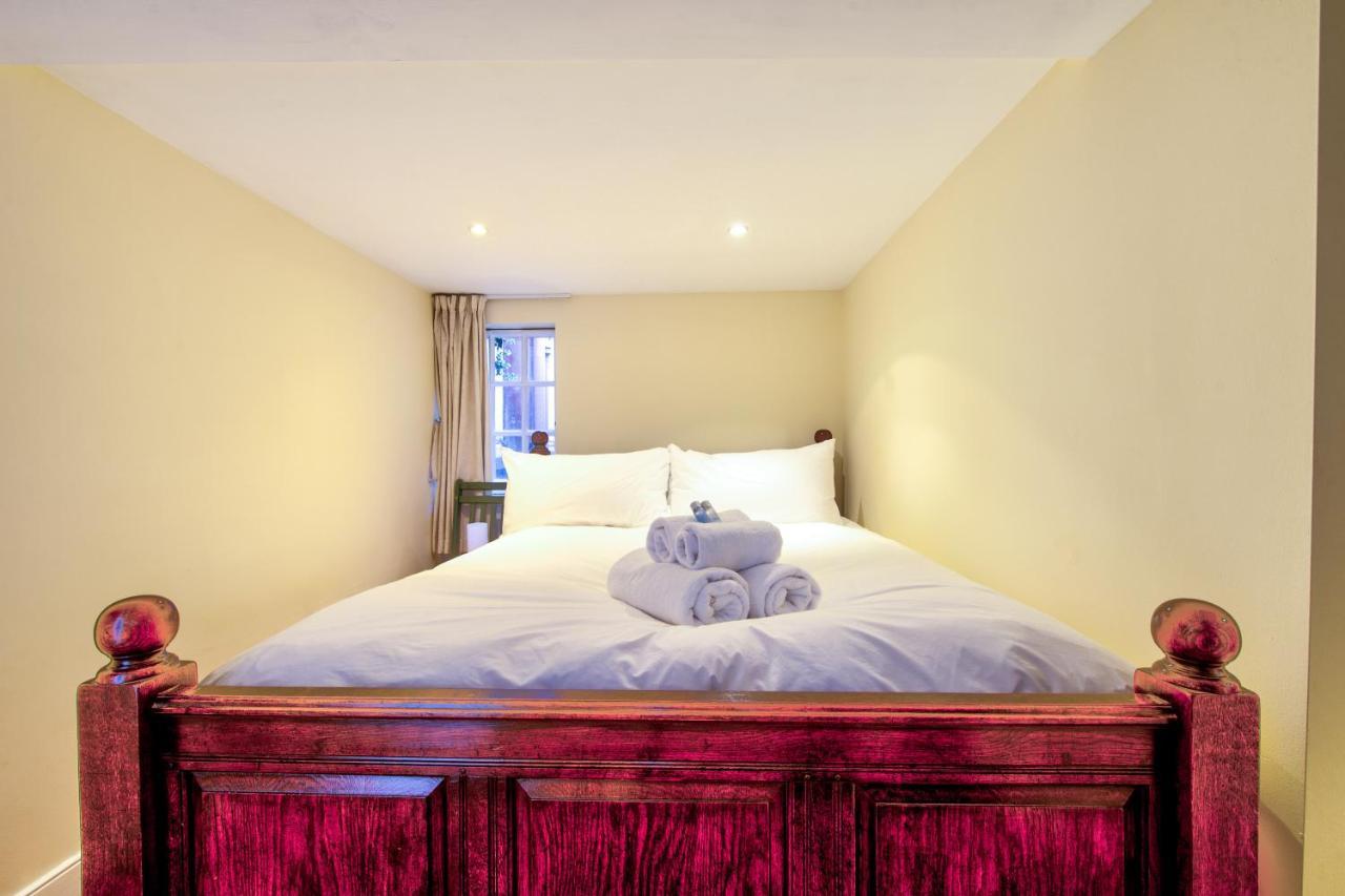 Famous House, 1 Minute From Edinburgh Castle Apartment ภายนอก รูปภาพ